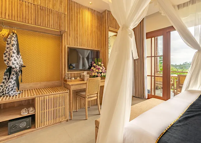 Bliss Hotel 4*