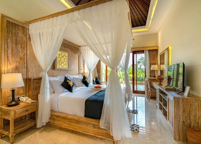 Hotel Bliss 4*